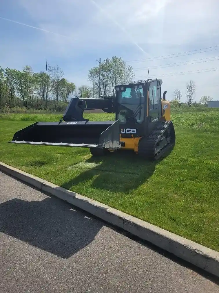 GOAL 2024 JCB 3TS-8T Skid Steers - Track - Image 4