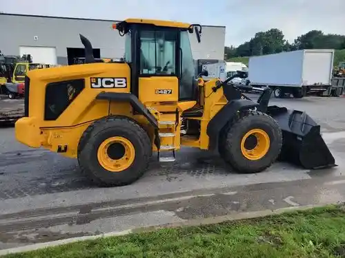 2023 JCB 427ZX - Image 3