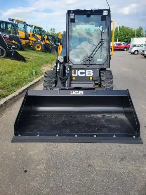 2024 JCB 215 - Image 4
