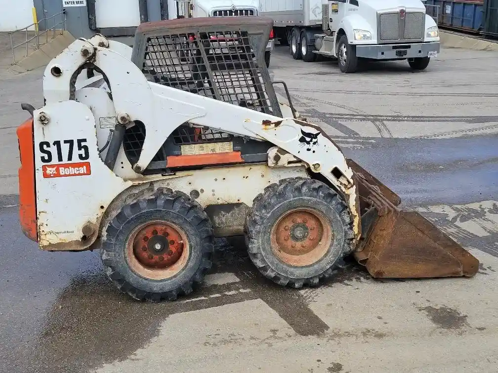 2007 BOBCAT S175 - Image 2
