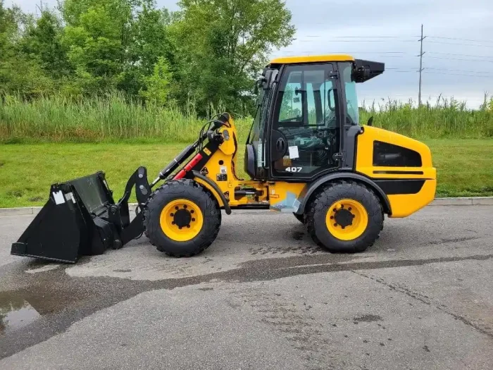 2023 JCB 407