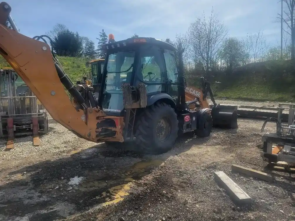 2020 CASE 580SN - Image 7