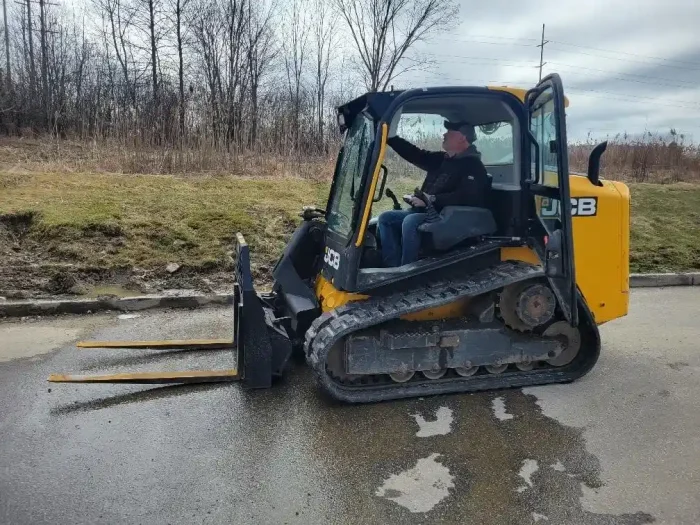 2020 JCB 270T