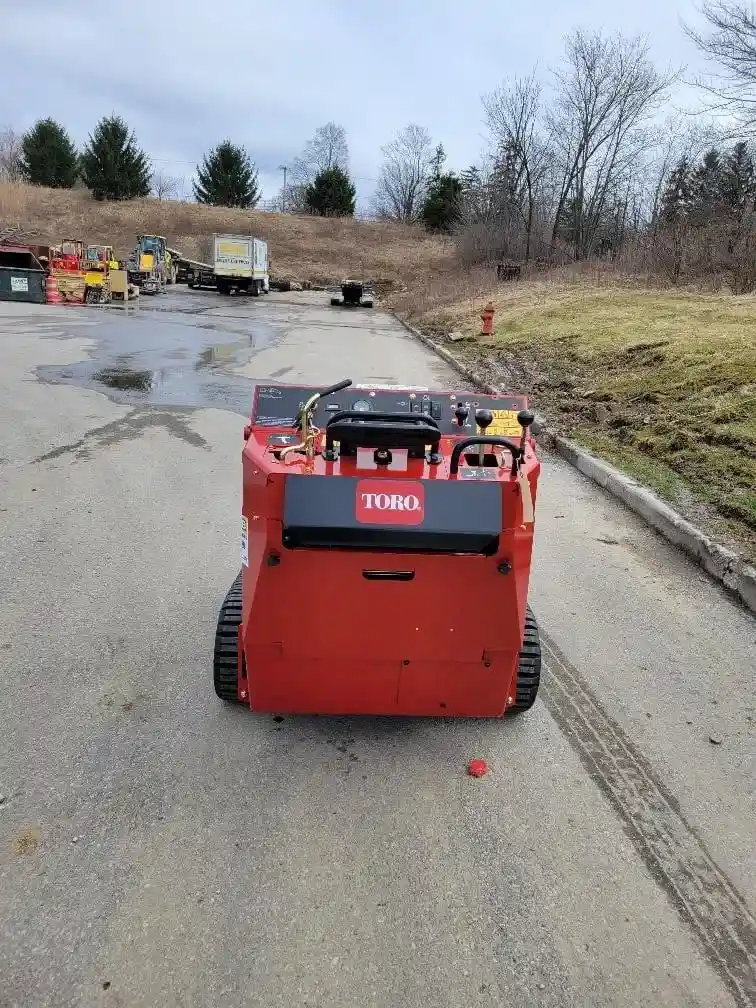 2023 TORO DINGO TX525W - Image 7