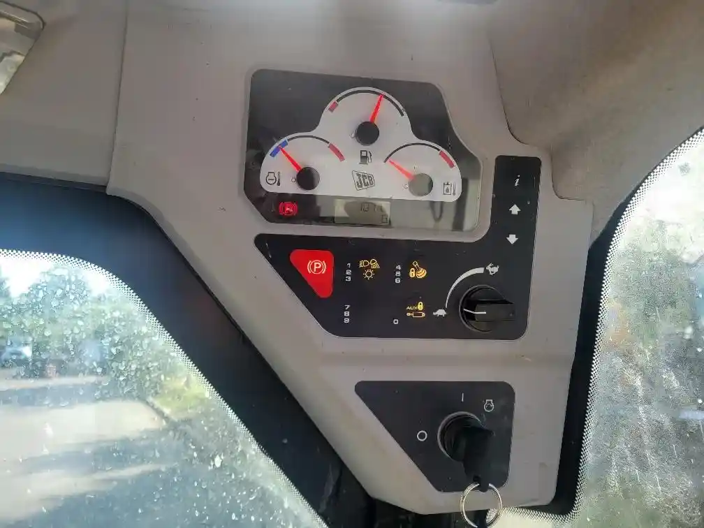 2021 JCB 270 - Image 7