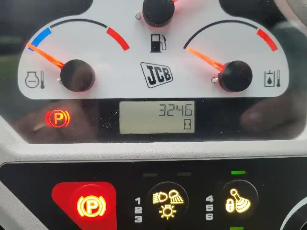 2018 JCB 270 - Image 8