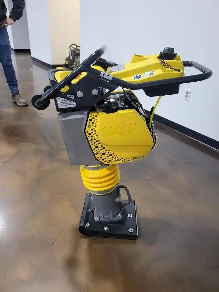 2023 BOMAG BT65 - Image 2