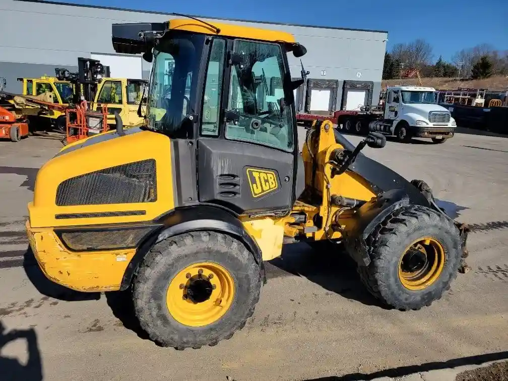 2020 JCB 409 - Image 2